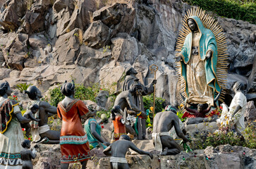 Monument La Ofrenda in Mexico city