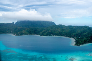 Obraz premium Aerial View of Bora Bora Island in French Polynesia