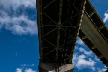 大阪、橋、城市、山、道路、風光、交通、青空、雲