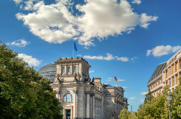 Obraz premium Berlin is the capital of Germany and one of its sixteen federal states. It is located in northeastern Germany.