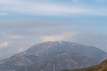 積雪前の伊吹山