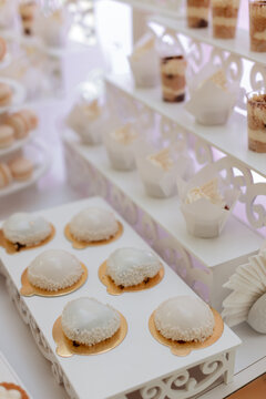 Weddind cake, cany bar