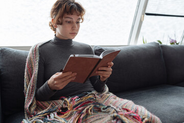 In cold winter weather, my hobby is reading,