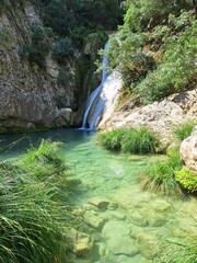 Wanderung zum Polylimnio Wasserfall auf der Peloponnes