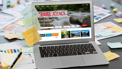 Sticky note for creative and analytic brainstorm for business idea with BI data dashboard on laptop screen. Analysis financial data visualization tech for marketing strategy. Prodigy