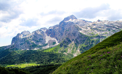 Naklejka premium mountain landscape with mountains