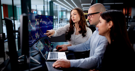 Financial Agent Coaches Diverse Team Analyzing Stock Data