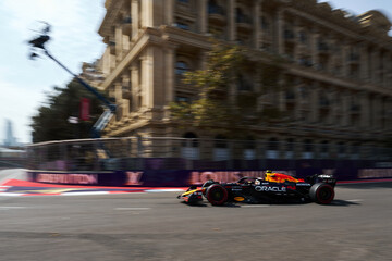 Naklejka premium BAKU, AZERBAIJAN - SEPTEMBER 19, 2025: Dutch driver Max Verstappen competes in his Red Bull Racing car during the Formula 1 Azerbaijan Grand Prix
