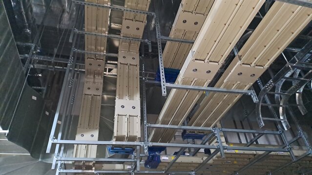 electrical busduct and cable tray system supported by metal strut channels