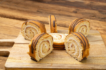 Swiss Roll, Round Sponge Cake, Sliced Rolled Vanilla Biscuit with Jam Filling, Swiss Dessert, Log Cake