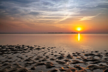 Sonnenuntergang in Pastell an der Nordsee auf der Nordseeinsel F&ouml;hr