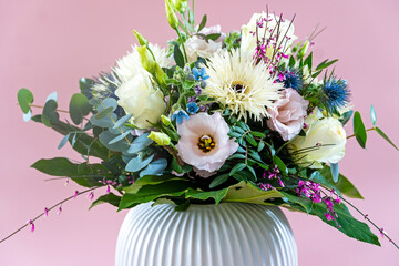 Blumenstrau&szlig; in Pastellt&ouml;nen