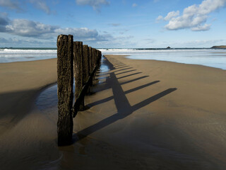 Saint-Malo - Brise-lames sur la plage