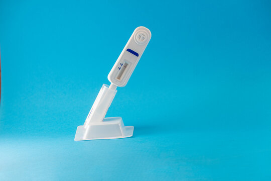 HIV Self-Test Kit with Oral Swab and Test Solution