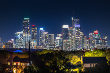 Obraz premium Austin Downtown modern office hub of world technology center business urban city landscape of skyscraper and travel destination park capital city of Texas, USA from mountain resort view