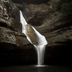 A waterfall in Hocking Hills during winter