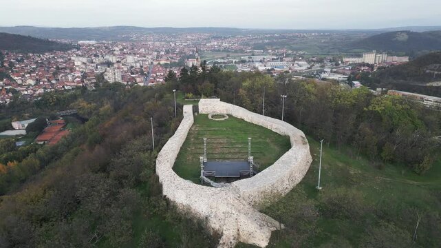 Ascending drone video unveils Hisar fortification, a medieval structure overlooking the town of Prokuplje, southern Serbia.