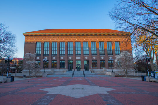 Hatcher Graduate Library of the University of Michigan at 200 Fletcher Street in University of Michigan, Ann Arbor, Michigan MI, USA. 