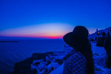 Fototapete Dunkelblau サントリーニ島の美しい風景  © rika_portrait