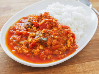 さばトマトカレー