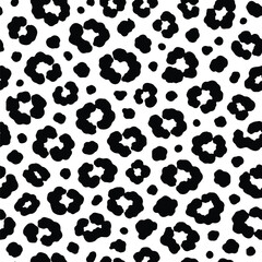 Seamless Black Leopard Spots on White &ndash; Vector Animal Print Pattern