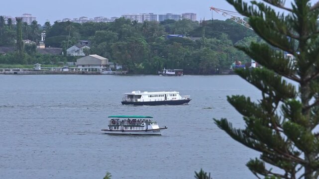 Marine Drive Kochi, promenade in Kochi, kochi port, Ernakulam kerala, Vasco da Gama Square, cochin port, passenger boat kochi, kerala tourism, kerala tourism spots, Laccadive Sea, Arabian Sea. ships.