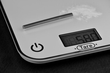 Poids d'un rail de coca&iuml;ne