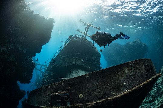 Diver explores Sabri Baba 1 wreck in the Red Sea