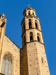 Fototapeta premium Discovering The Beautiful Architecture and Buildings of Barcelona Spain