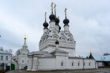 Visiting Murom's cathedral architecture on a cloudy day