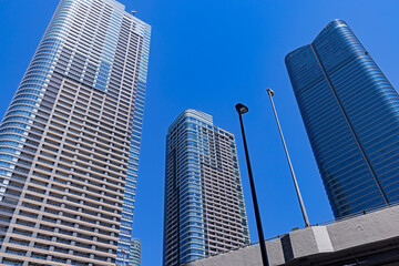 麻布台の高層ビル群・都市風景 © show-m