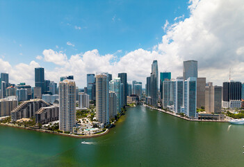Naklejka premium Aerial view of Brickell skyline in downtown Miami. Modern skyscrapers rise above Biscayne Bay. Scenic panorama of Miamis financial district.
