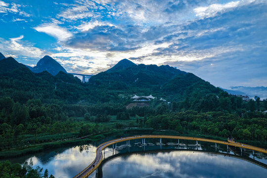 Dreamscapes of Liupanshui (panorama)