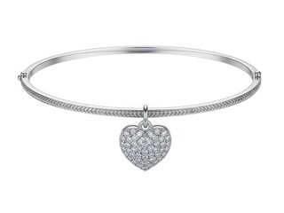 Elegant silver heart pendant bracelet