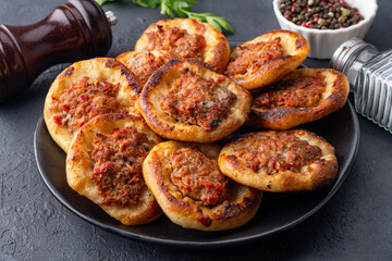 Small lahmacun, delicious  Turkish food 