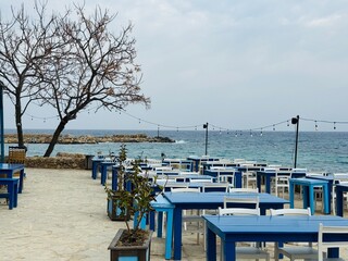 Restaurant in the harbor