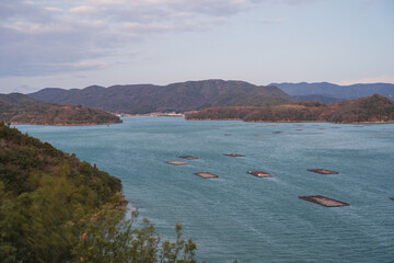 日本の岡山の美しいトワイライトタイム
