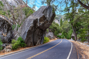 Massive granite rock © Kushnirov Avraham