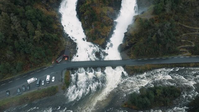 The Norwegian river L&aring;tefoss