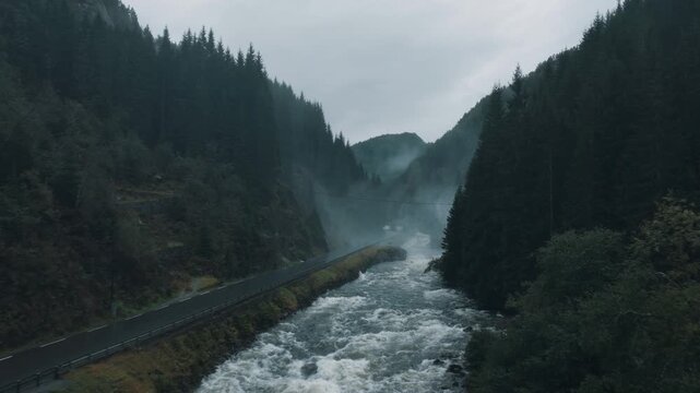 The Norwegian river L&aring;tefoss