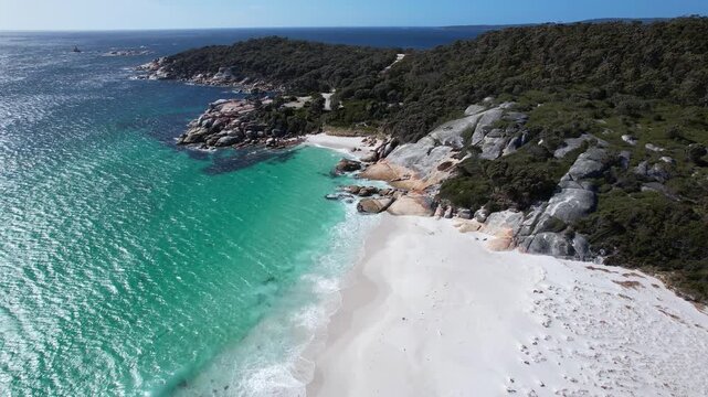Taylors Beach And Sloop Rock Lookout In Binalong Bay, Tasmania, Australia - Drone Shot