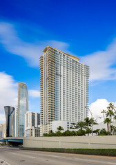 La Perla Condominium Sunny Isles Beach