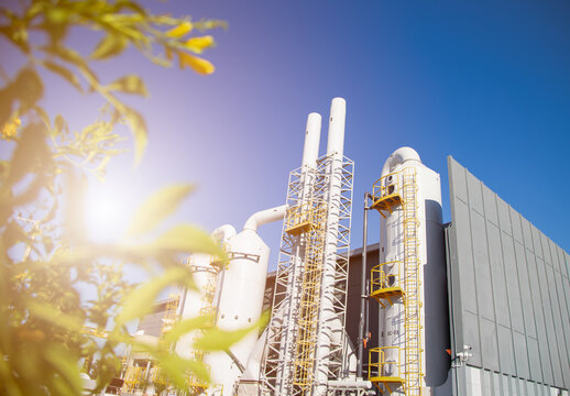 Industrial exhaust air treatment system or wet scrubber system