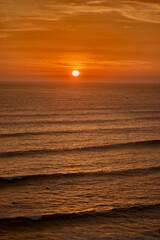 The Perfect Lima Sunset Nothing compares to the raw beauty of the Costa Verde at dusk. Watching the sun dip below the horizon from the edge of Miraflores