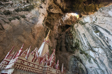 THAILAND SA KAEO WAT THAM KHAO CHAKAN CAVE