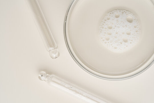 Cosmetic science with gel and liquid in glassware