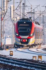 The railway in action. Passenger train.  © Tomasz Warszewski