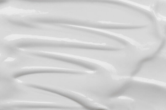 White cream with smooth and rich texture for cosmetics