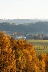 Blick auf Lipova u Sluknova im Herbst