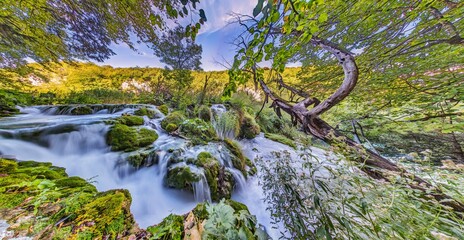 Plitvice Lakes Stream Cascades © Aquarius